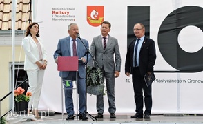 „Plastyk” na solidnych fundamentach