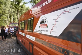 Traktorem do Kaliningradu na mecz Szwajcarii Traktorem do Kaliningradu na mecz Szwajcarii