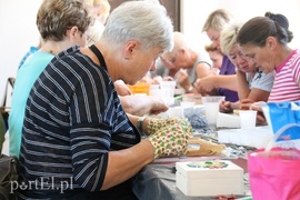 Seniorska mozaika w Suchaczu