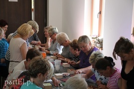 Seniorska mozaika w Suchaczu