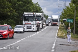 Efekt domina w wypadku. Cztery osoby ranne