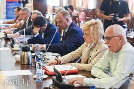 Zarzuty, riposty i pat, czyli emocje wokół polityki prezydenta