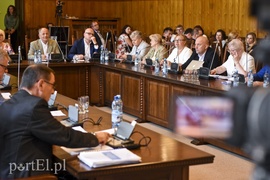 Zobacz relację z sesji Rady Miejskiej. O Starcie i cieple