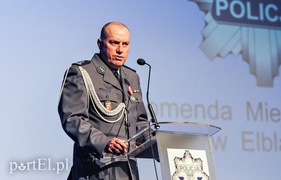 Zasłużyli na awanse i nową komendę