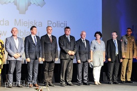 Zasłużyli na awanse i nową komendę