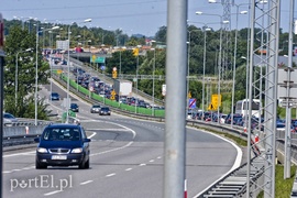 Kolizja na obwodnicy, tworzą się ogromne korki