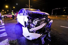 Zderzenie toyoty z alfą romeo na ul. płk. Dąbka