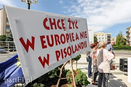 Nowy sąd, stary protest