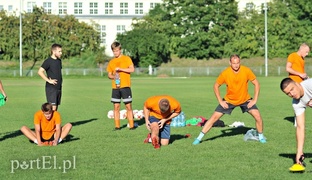 Pomarańczowo-czarni rozpoczynają sezon