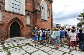 Najpierw szpital, potem kościół i cud