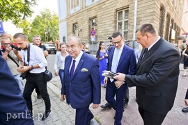Premier z wizytą, przekop na wybory
