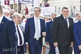 Premier z wizytą, przekop na wybory