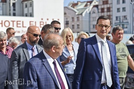 Premier z wizytą, przekop na wybory