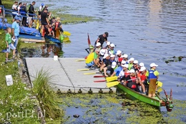 Na wodzie królowały smocze łodzie
