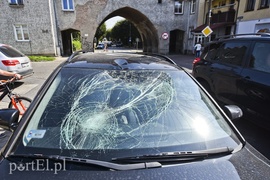 Rowerzysta wjechał wprost pod audi