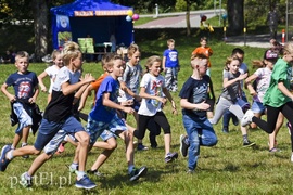 Wakacje pożegnali festynem