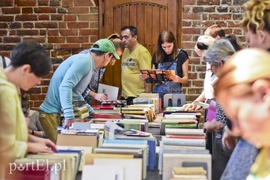 W kolejce po literaturę