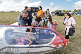 Atrakcje na ziemi i w powietrzu, czyli festyn na lotnisku