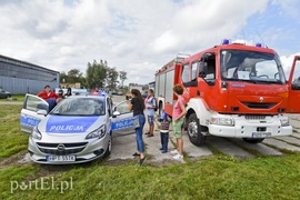 Atrakcje na ziemi i w powietrzu, czyli festyn na lotnisku