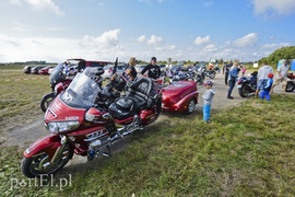 Atrakcje na ziemi i w powietrzu, czyli festyn na lotnisku