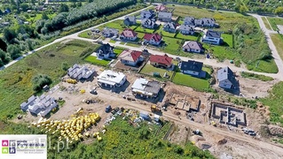 Zobacz, jak powstaje nowe osiedle domów na Bielanach. Zamieszkaj na Osiedlu Kowieńska