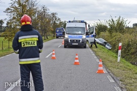 Wypadek w Jagodnie, dwie osoby w szpitalu