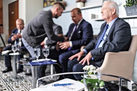 Kto wygrał bitwę na słowa?