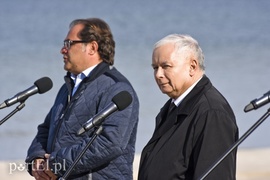 Jak prezes PiS na Mierzei kopał