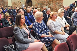 Mniej polityki, więcej współpracy