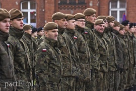 Ochotnicy stali się żołnierzami