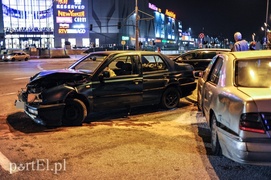 Kolizja przy centrum handlowym