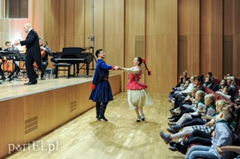 Biało-czerwony koncert dla najmłodszych