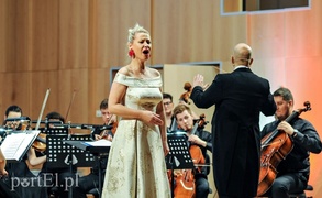 Biało-czerwony koncert dla najmłodszych