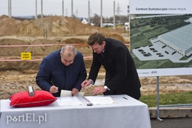 Rodzina Wójcików inwestuje w logistykę
