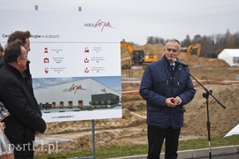 Rodzina Wójcików inwestuje w logistykę