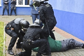 Bezpieczeństwo po obu stronach muru