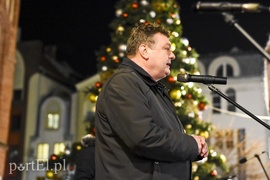 Choinka już zdobi Stare Miasto