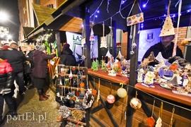 Choinka już zdobi Stare Miasto