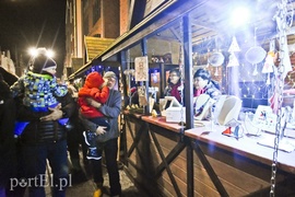 Choinka już zdobi Stare Miasto