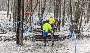 Kolarskie zmagania w błocie i śniegu
