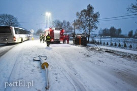 Uwaga ślisko! Trzy wypadki w ciągu kilku godzin  (aktualizacja) 