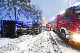 Uwaga ślisko! Trzy wypadki w ciągu kilku godzin  (aktualizacja) 