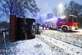 Uwaga ślisko! Trzy wypadki w ciągu kilku godzin  (aktualizacja) 