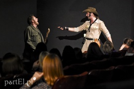 W teatrze igrają z diabłem