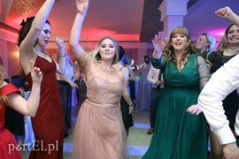 ZSEiO: Tego balu się nie zapomina