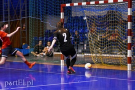 Lew wygrywa turniej Hanza Cup