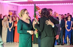 Studniówka ZSG: Przed zabawą chwila ciszy