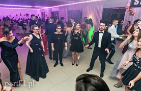 Studniówka ZSG: Przed zabawą chwila ciszy
