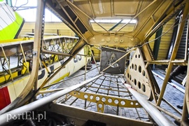 JAK samolot można odbudować?