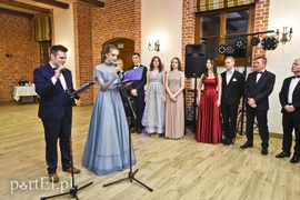 Urzekająca studniówka ZPSM